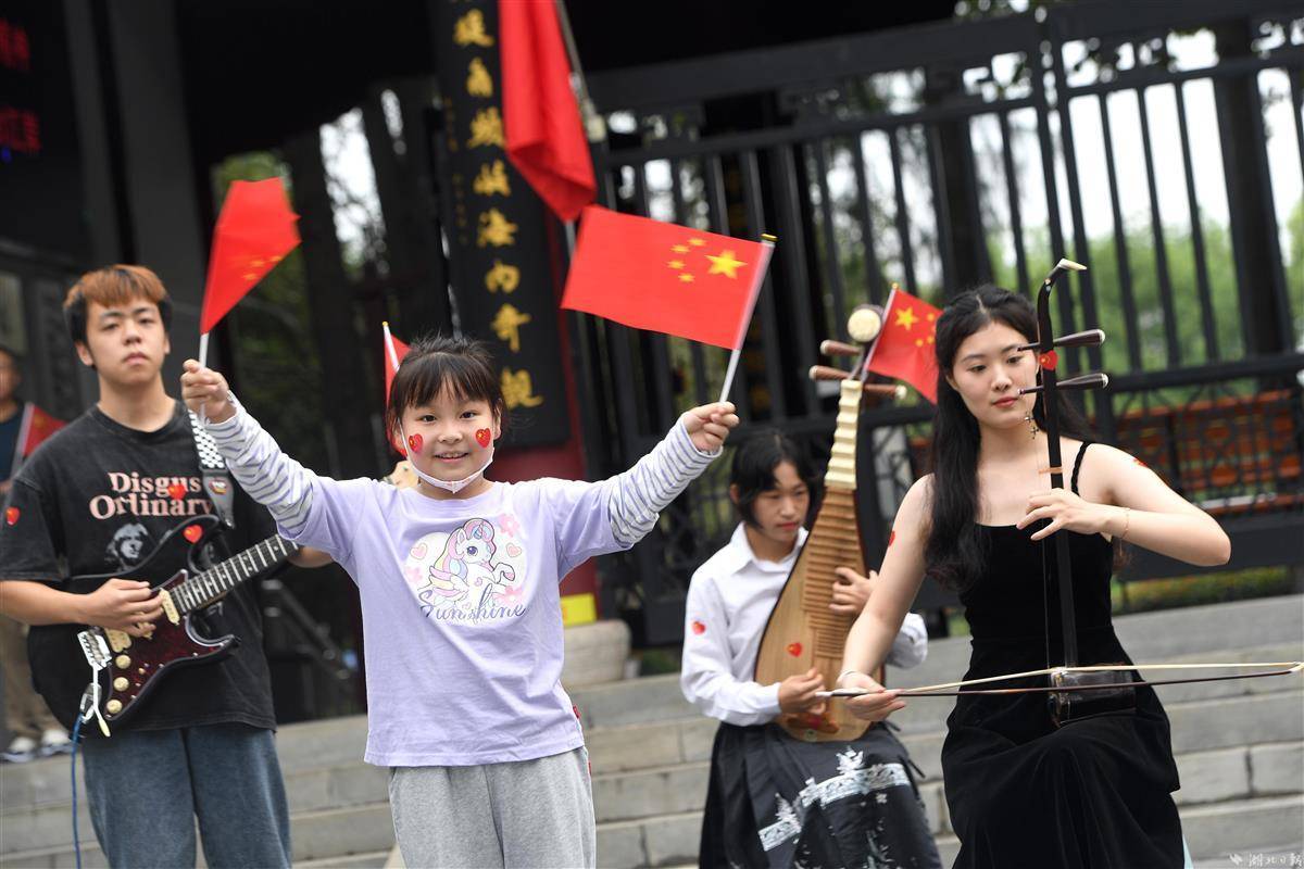 奔驰宝马游戏网址是www